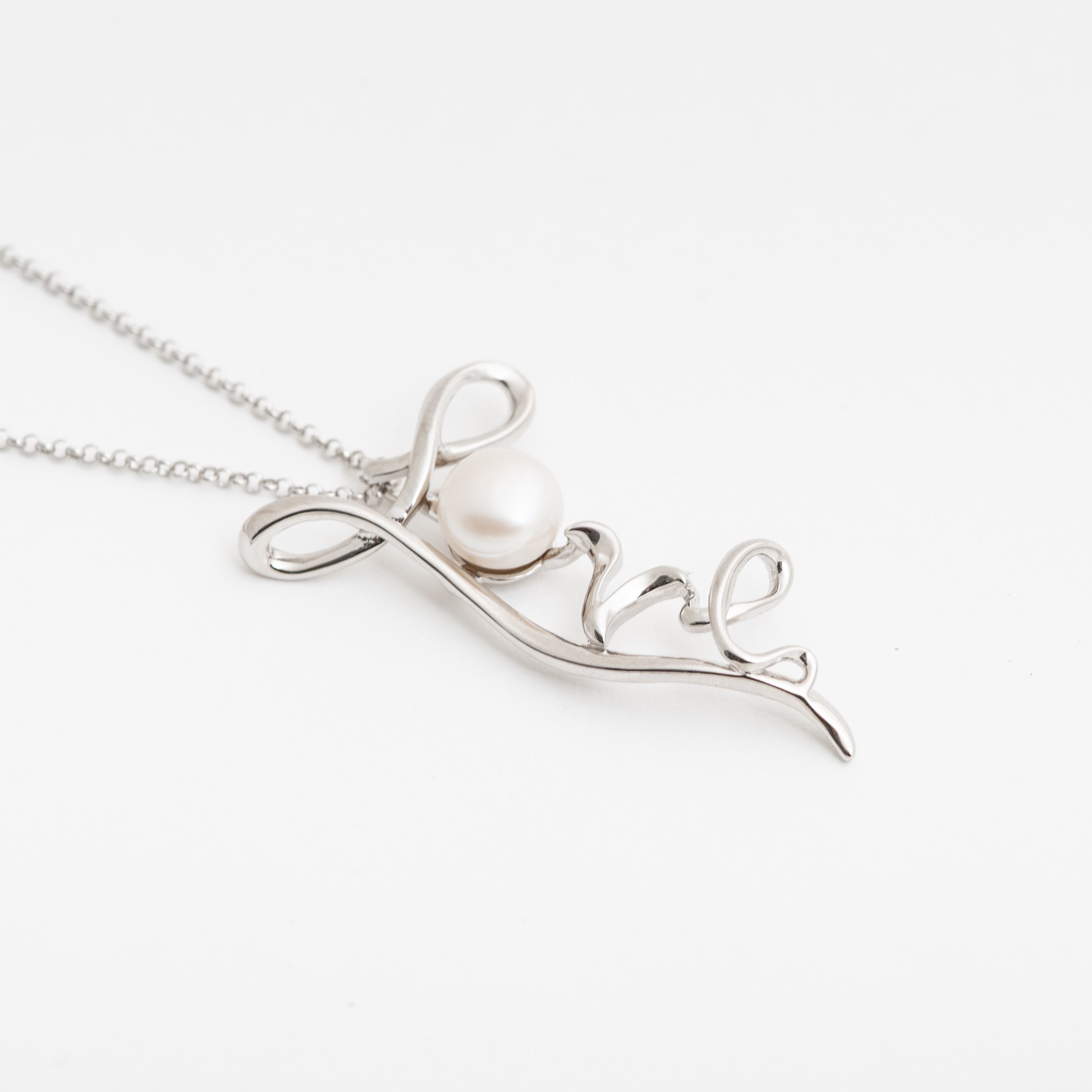 Collier Love