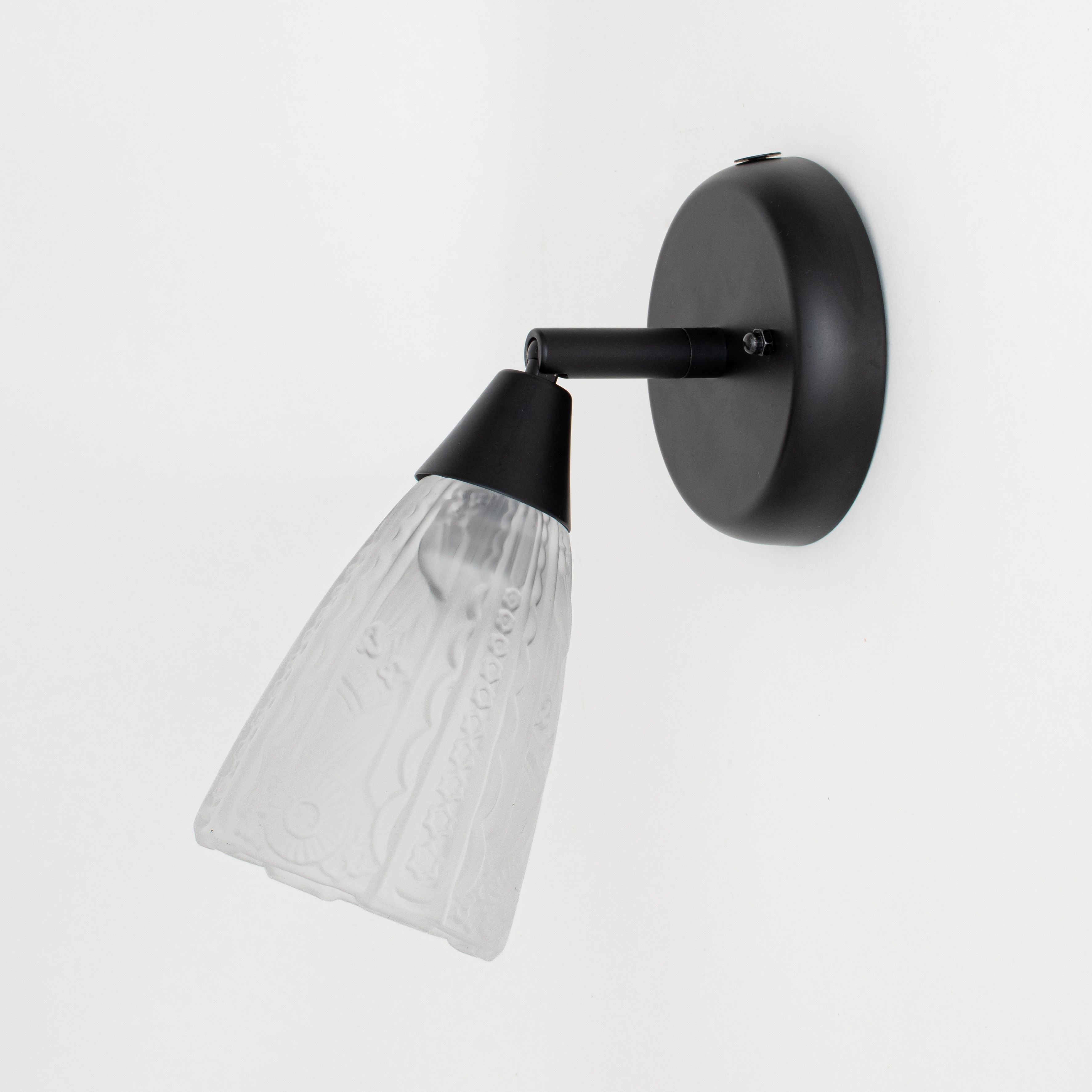 voorbeeld van een van onze Schilderijverlichting / Spots