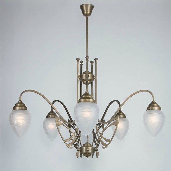 Victor Horta Kroonluchter Elegantie met geëtste glaskappen